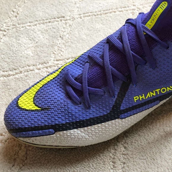 Nike Phantom GT2 Elite DF FG Soccer Cleats - Picture 4 of 11